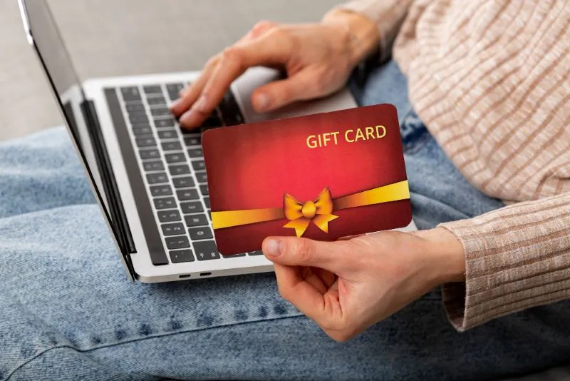 Implementing gift cards in retail sector